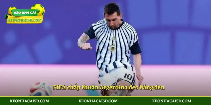 Vì sao Argentina đeo băng đen trong World Cup 2026? 4 FIFA chấp thuận Argentina đeo băng đen